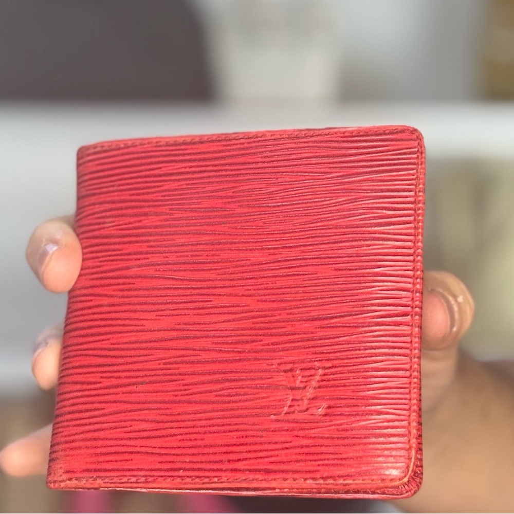 LV RED EPI BIFOLD WALLET